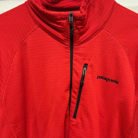 Men’s Patagonia quarter zip - Picture 2 of 4